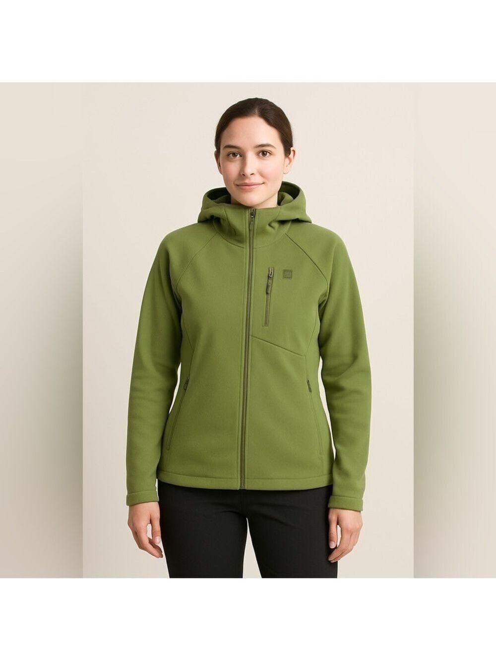 MEC Women’s Green Softshell Jacket Size M | Full Zip Hooded Outdoor Layer